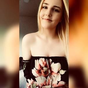 Meet your Posher, Jenessa